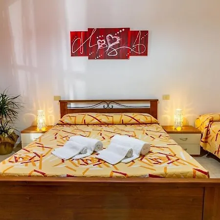 Farm stay Fusini Magliano in Toscana
